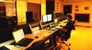 Professional_recording_studio_phuket (1)